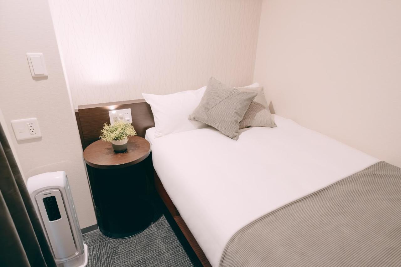 R Hotel Honmachi Осака Екстериор снимка